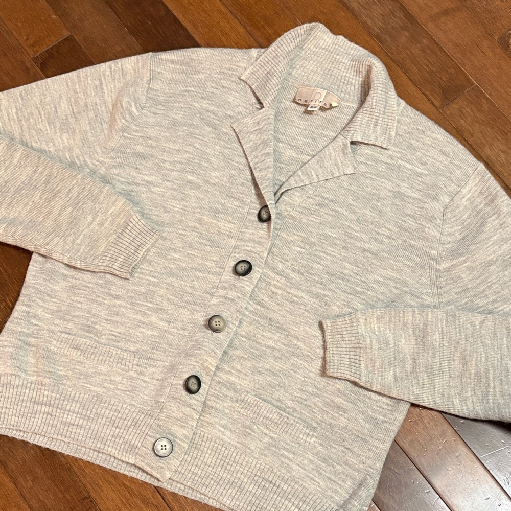 Vintage Women’s Grey Wool Blend Button-Up Cardigan Short Style Size Large